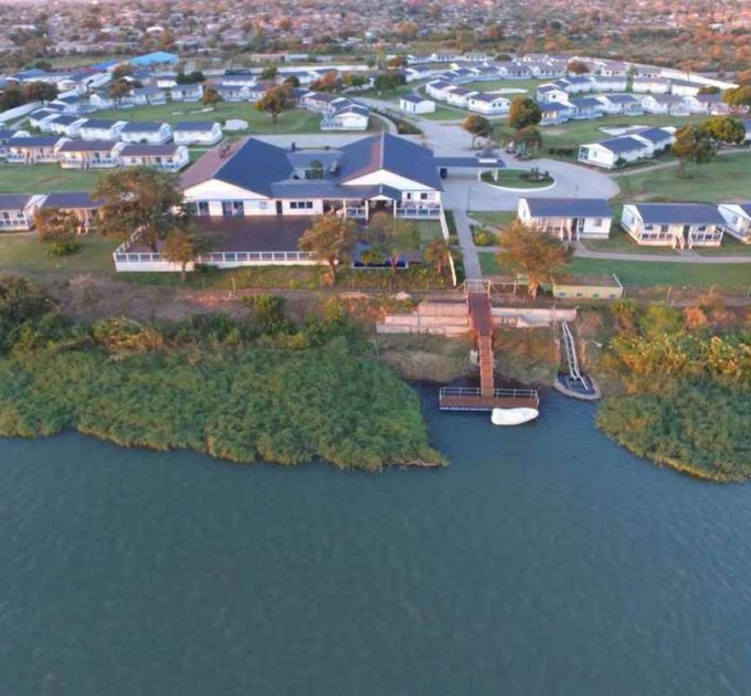 PROCURE E RESERVE ACOMODAÇÃO, ALUGUE CARROS, E COMPRE BILHETES DE VIAGENS, ACTIVIDADES E EVENTOS EM MOÇAMBIQUE
